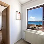Appartement Roko V *